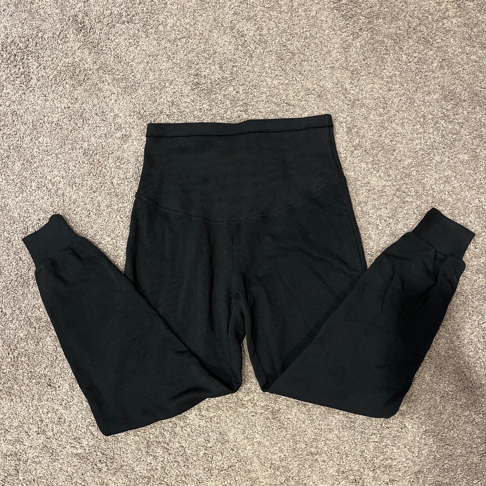 GAP maternity sweatpants